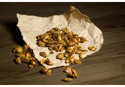 Real caramelized pumpkin seeds - Belgian chocolate