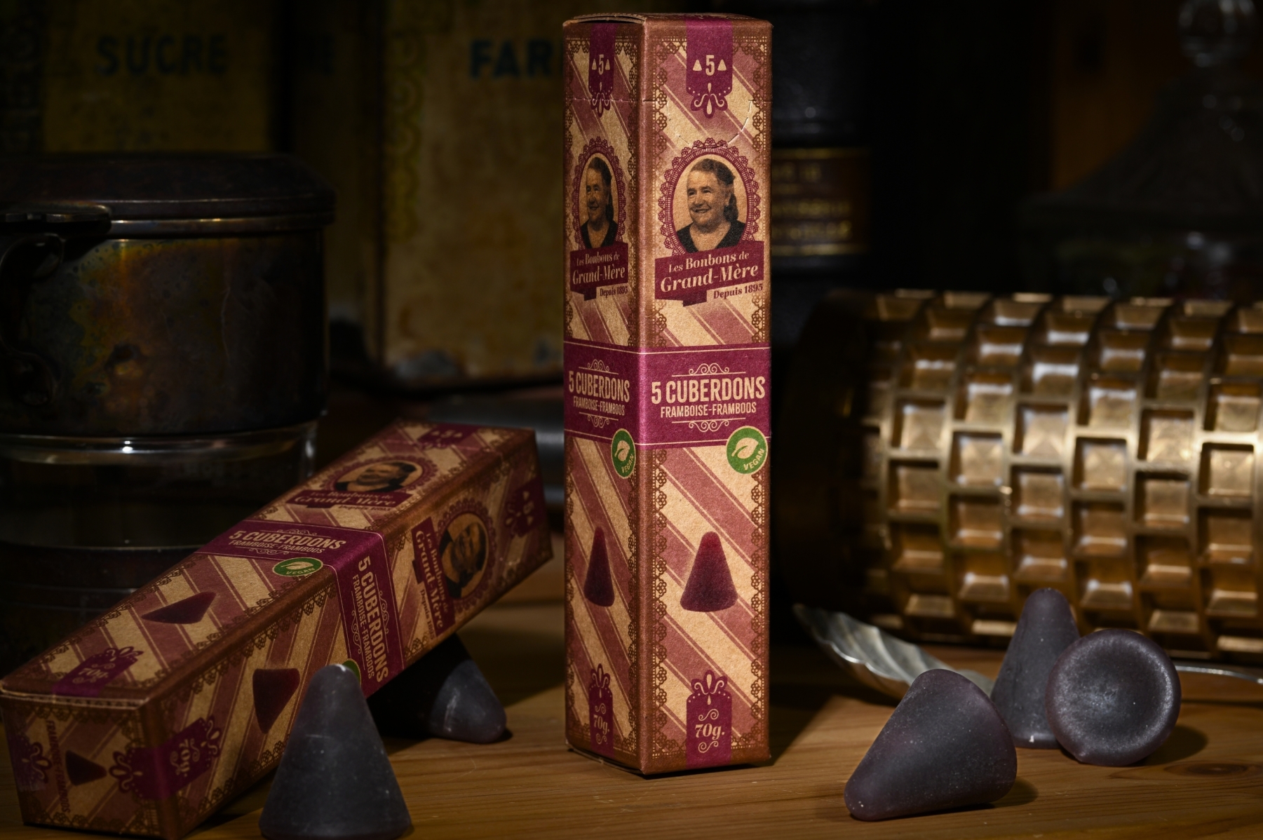 Traditional raspberry cuberdons