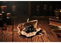 Souris noires à l'anis